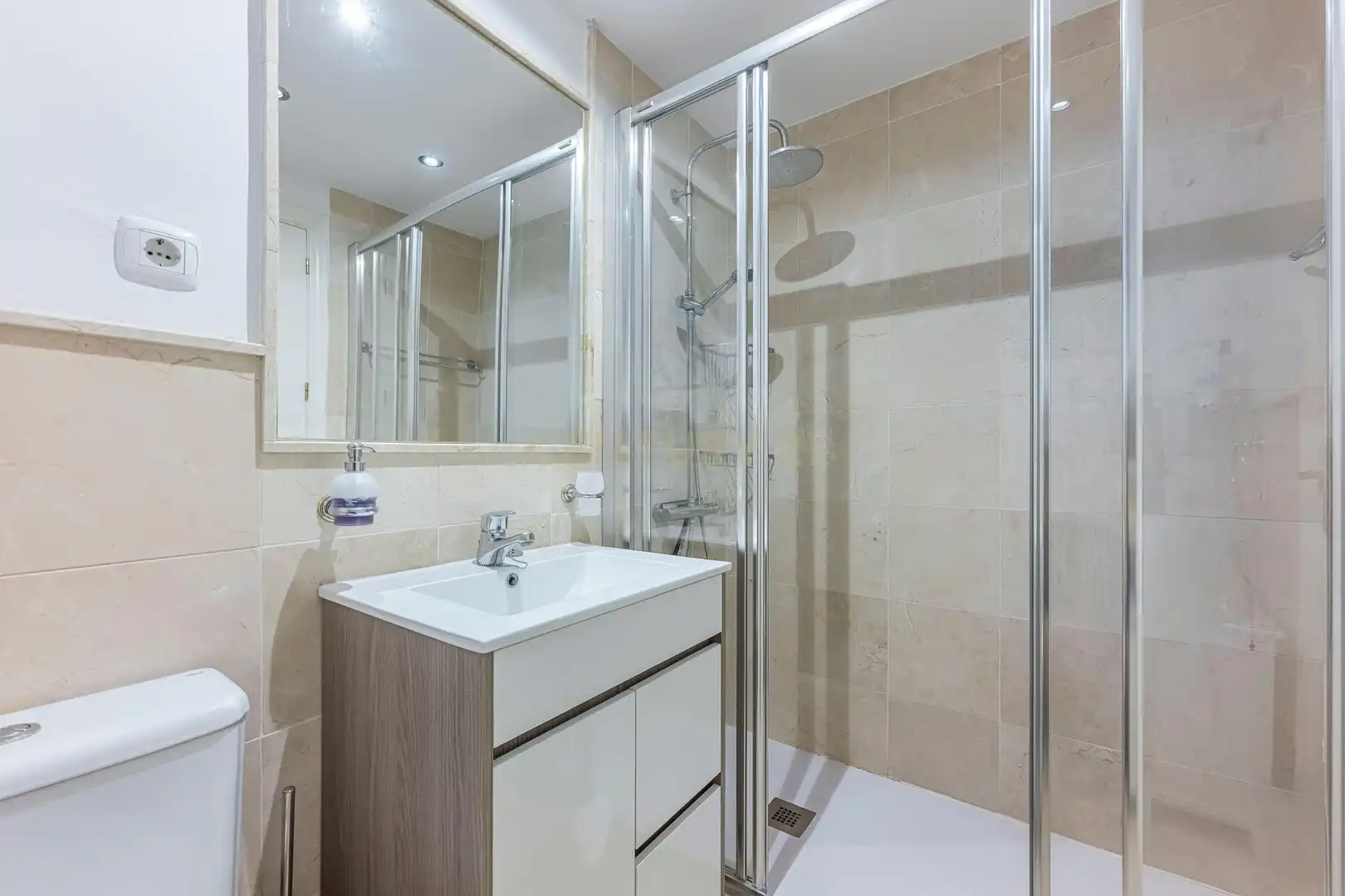 Apartamento con terraza en venta en El Castillo, imagen 27