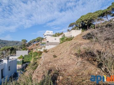 Terreny residencial en venda a Dosrius poble