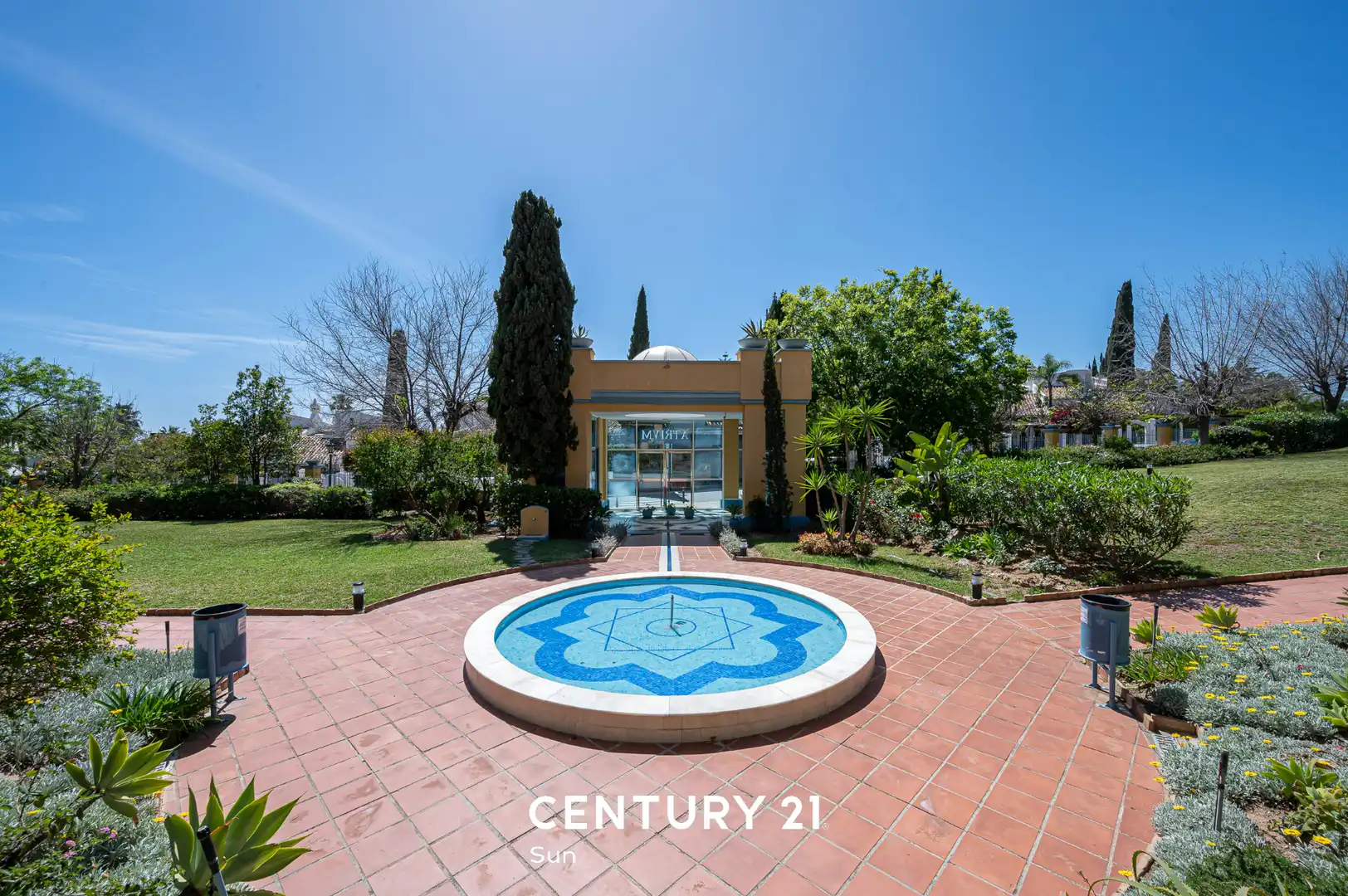 Exterior view of Attic for sale in Marbella  with Air Conditioner, Heating and Terrace