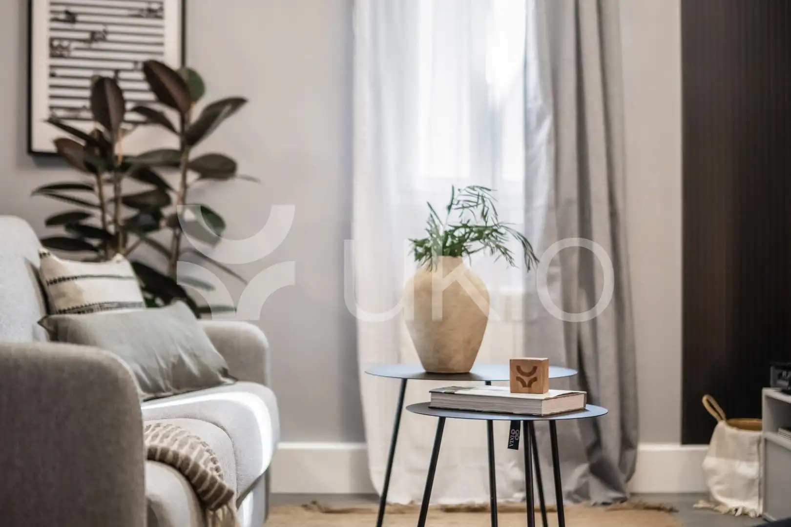 Sala de estar de Apartamento de alquiler en Madrid con Aire acondicionado, Calefacción y Amueblado