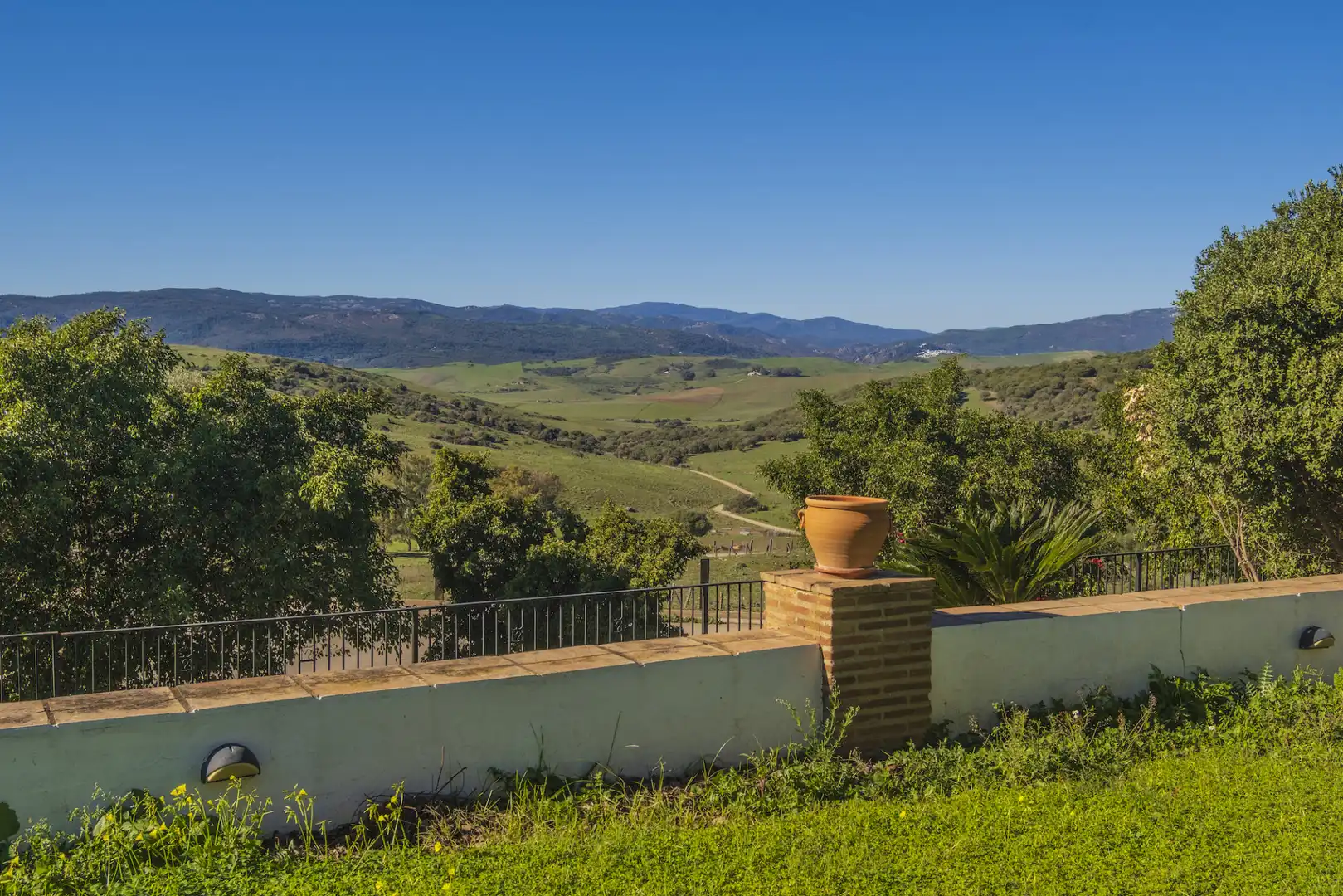 Jardí de Finca rústica en venda en San Martín del Tesorillo amb Aire condicionat, Jardí privat i Terrassa