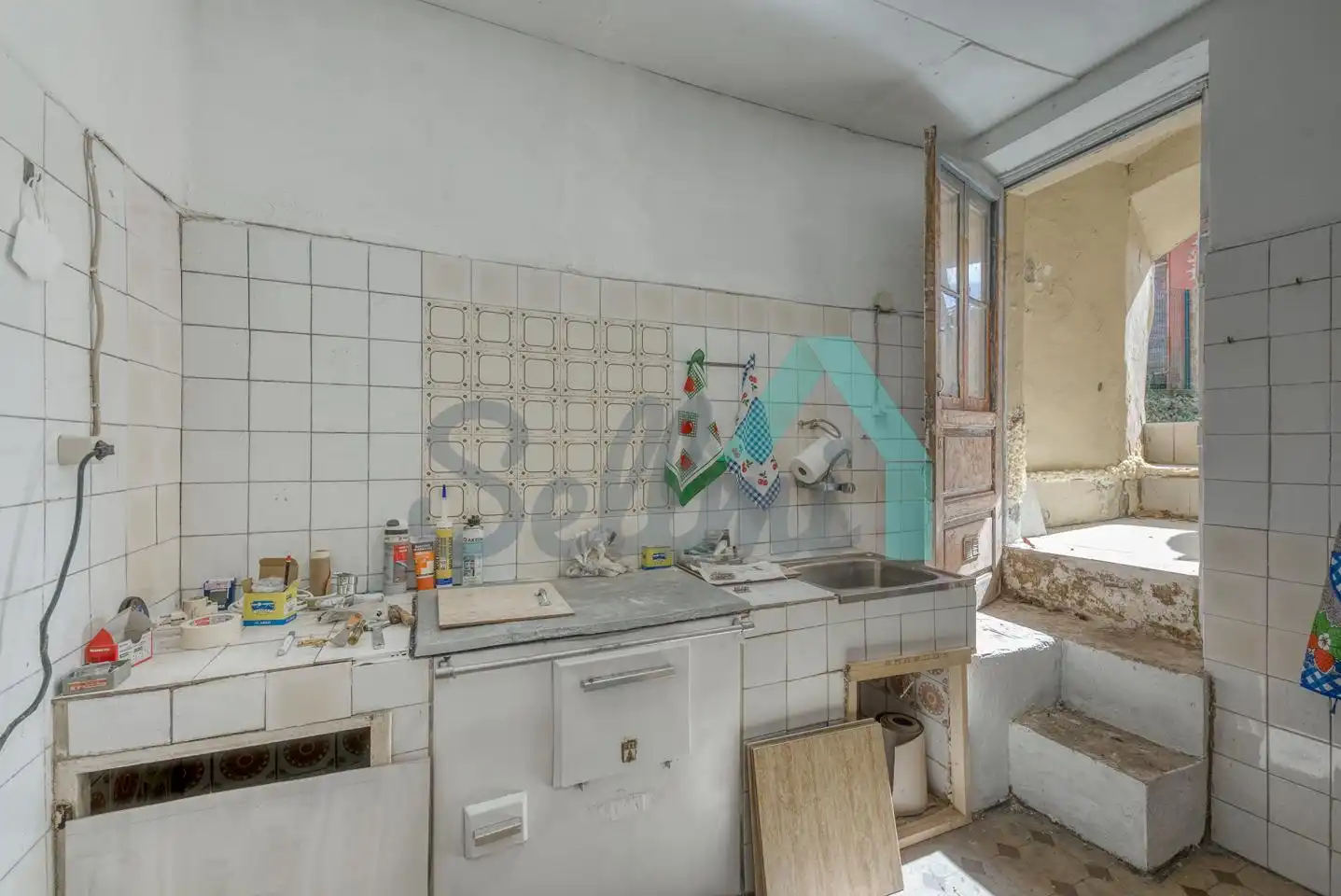 Kitchen of Buildings for sale in Oviedo 