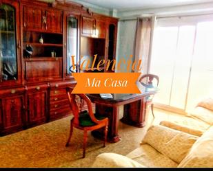 Flat to rent in  Valencia Capital  with Air Conditioner, Heating and Furnished