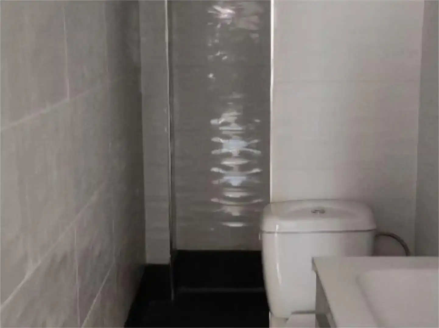Baño de Oficina de alquiler en Alcalá de Henares