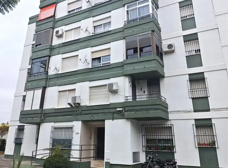 Pis en venda a Calle Ronda de los Alunados 4