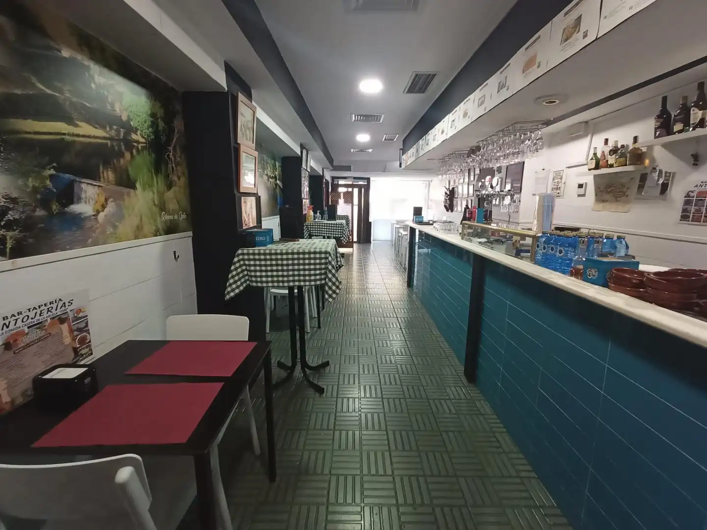 Business premises for sale in Casco Antiguo, imagen 2