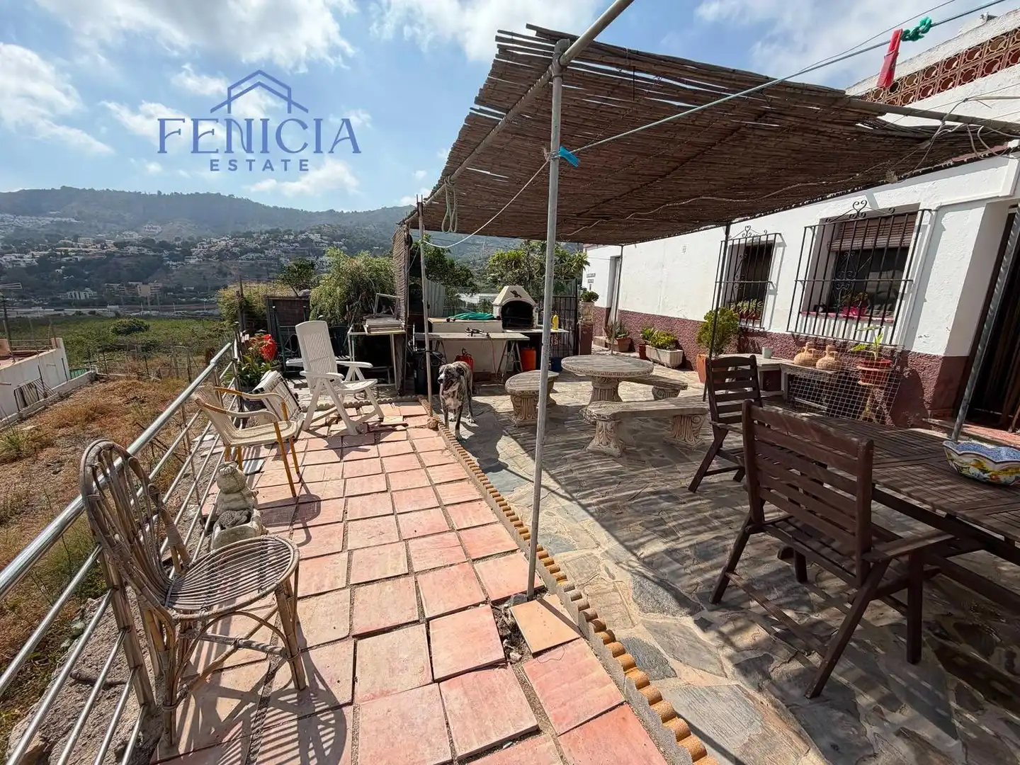 Vista exterior de Finca rústica en venda en Almuñécar amb Aire condicionat i Jardí privat