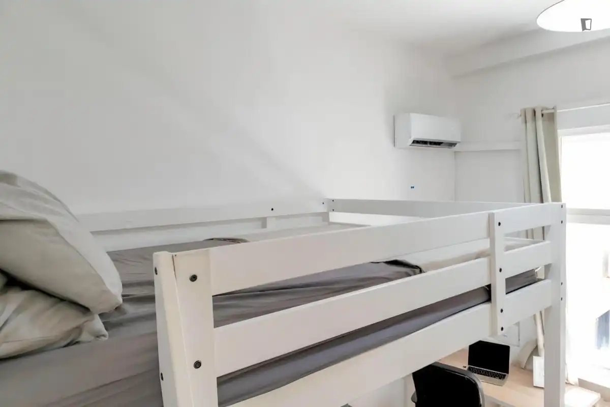 Study for rent in Argüelles