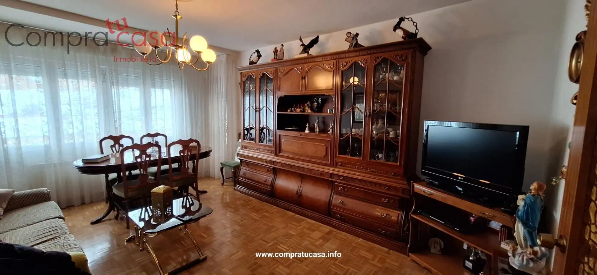 Sala de estar de Piso en venta en Segovia con Calefacción, Parquet y Terraza