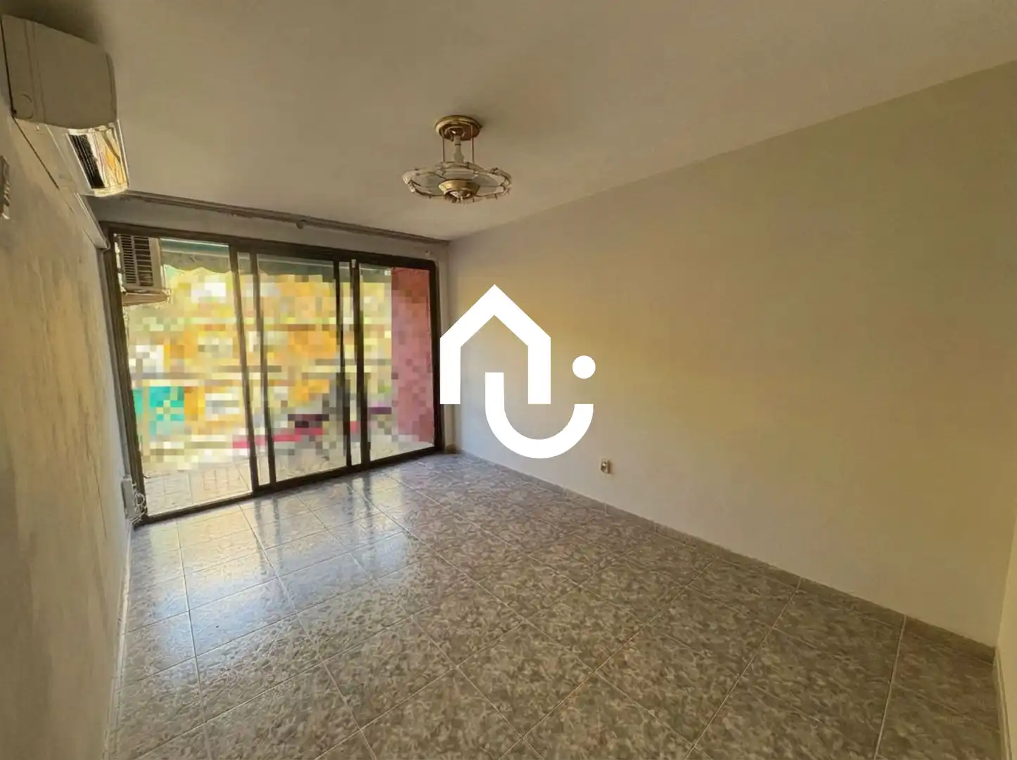 Vista exterior de Piso en venta en Santa Coloma de Gramenet con Balcón