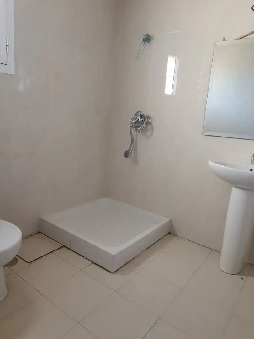 Bathroom of Houses for sale in Guaro  with Terrace, Storage room and Furnished