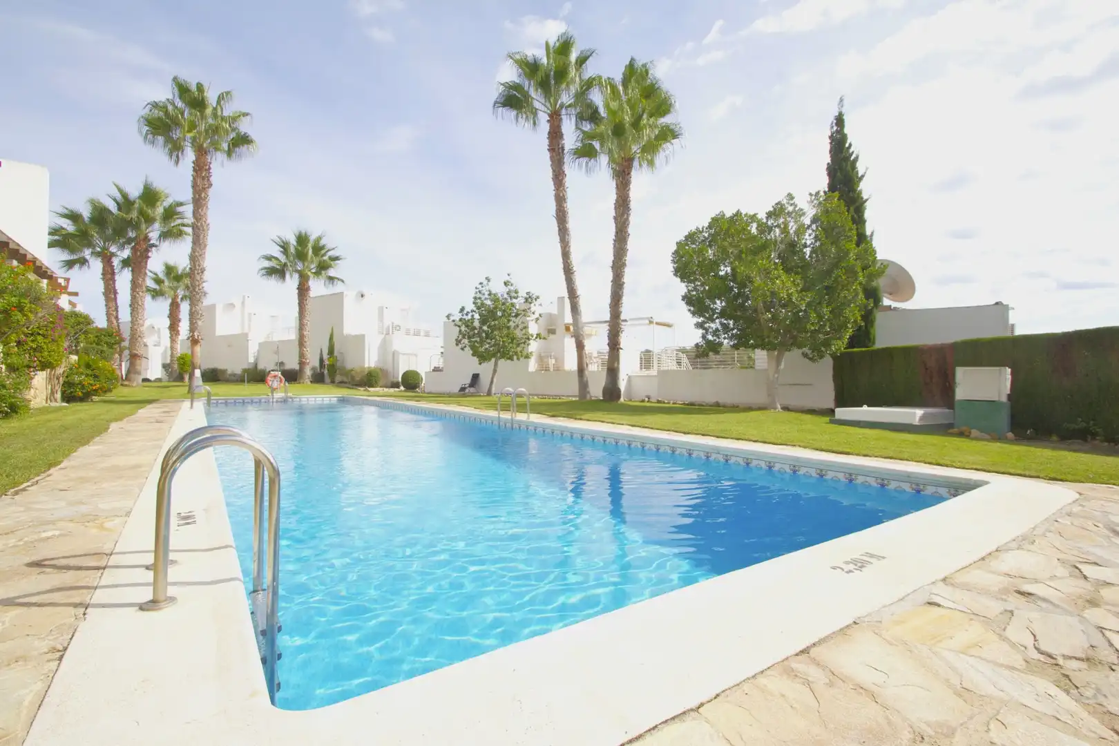 Piscina de Àtic en venda en Orihuela amb Aire condicionat, Terrassa i Traster