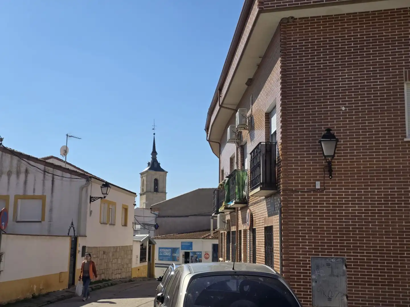 Außenansicht von Maisonette zum Verkauf in Cobeña mit Klimaanlage, Heizung und Terrasse