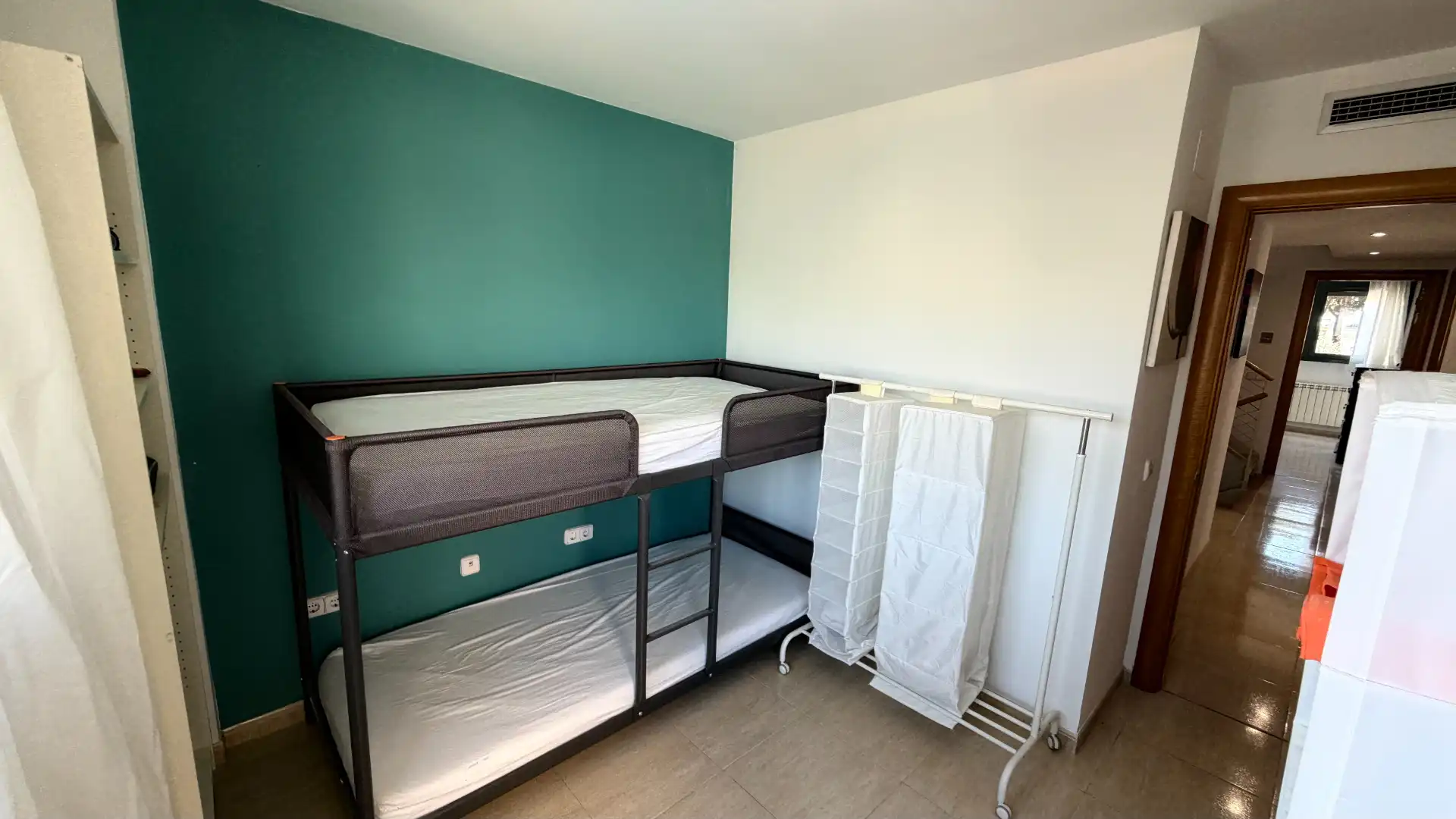 Dormitori de Casa o xalet en venda en Torredembarra amb Aire condicionat, Calefacció i Terrassa