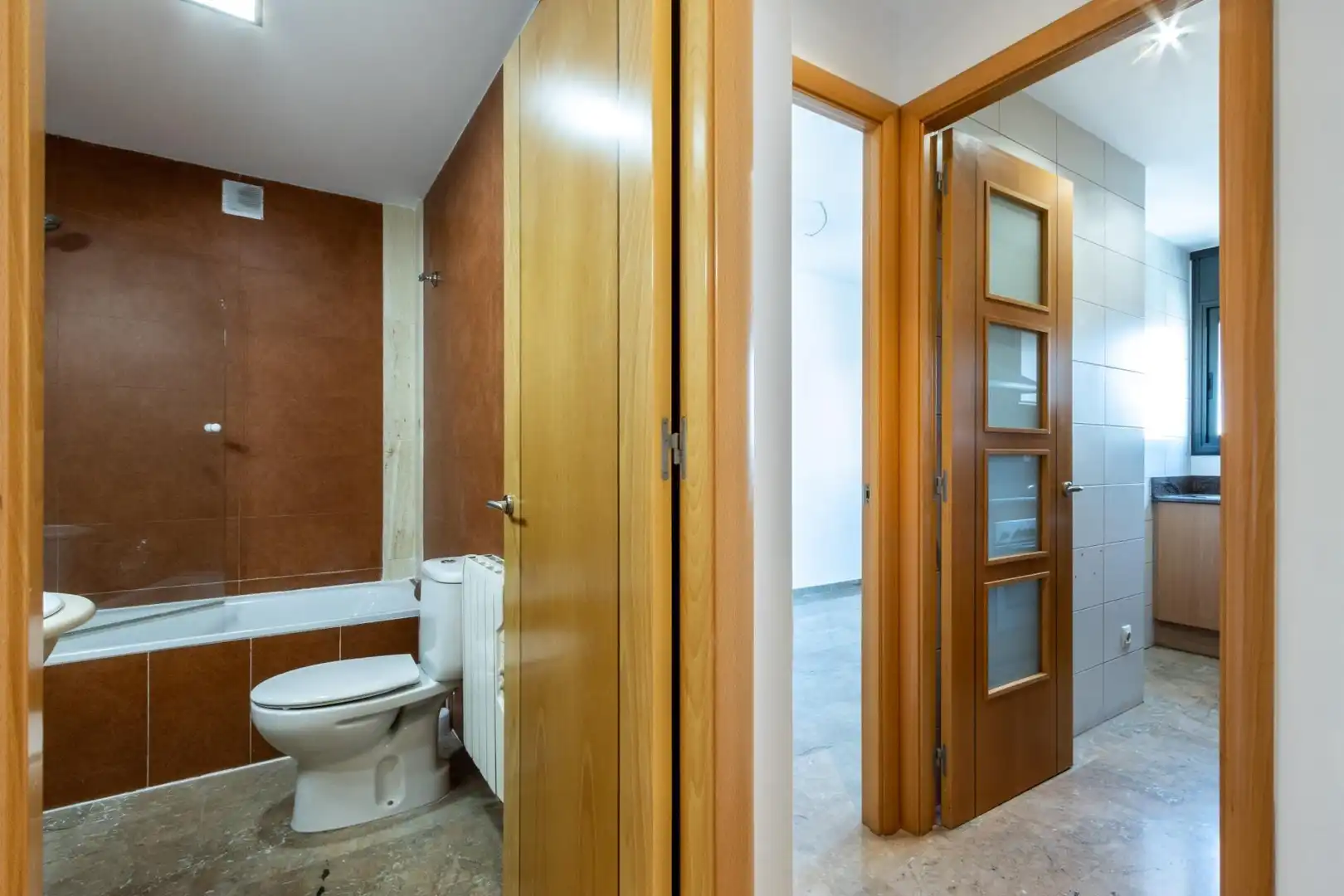 Baño de Ático en venta en Sabadell con Aire acondicionado, Calefacción y Alarma