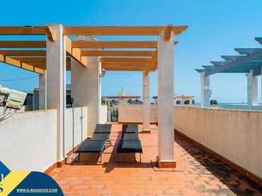 Haus mit Pool zum Verkauf in Orihuela Costa