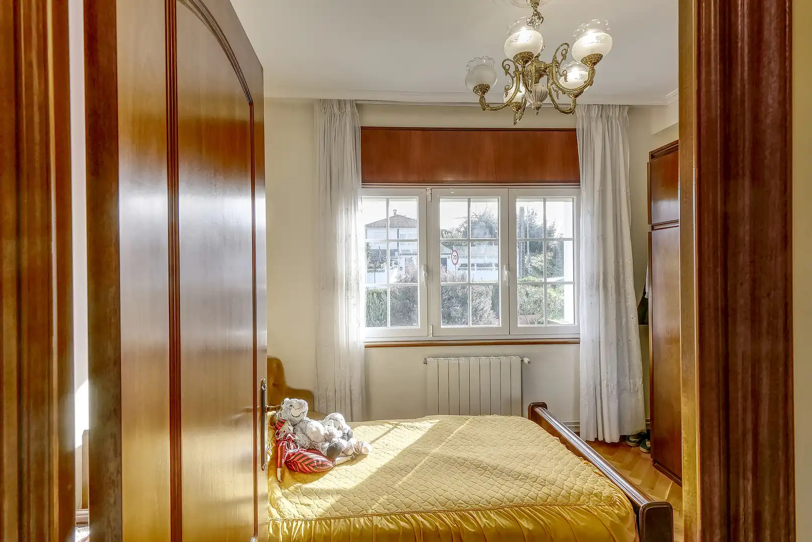 Habitación de Casa o chalet en venta en Bergondo con Calefacción, Jardín privado y Horno