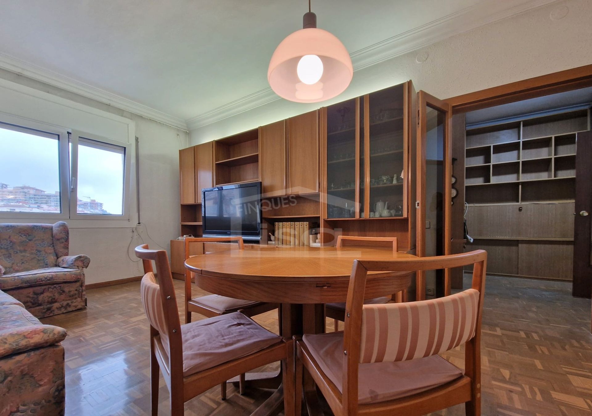 Menjador de Pis en venda en  Barcelona Capital amb Calefacció