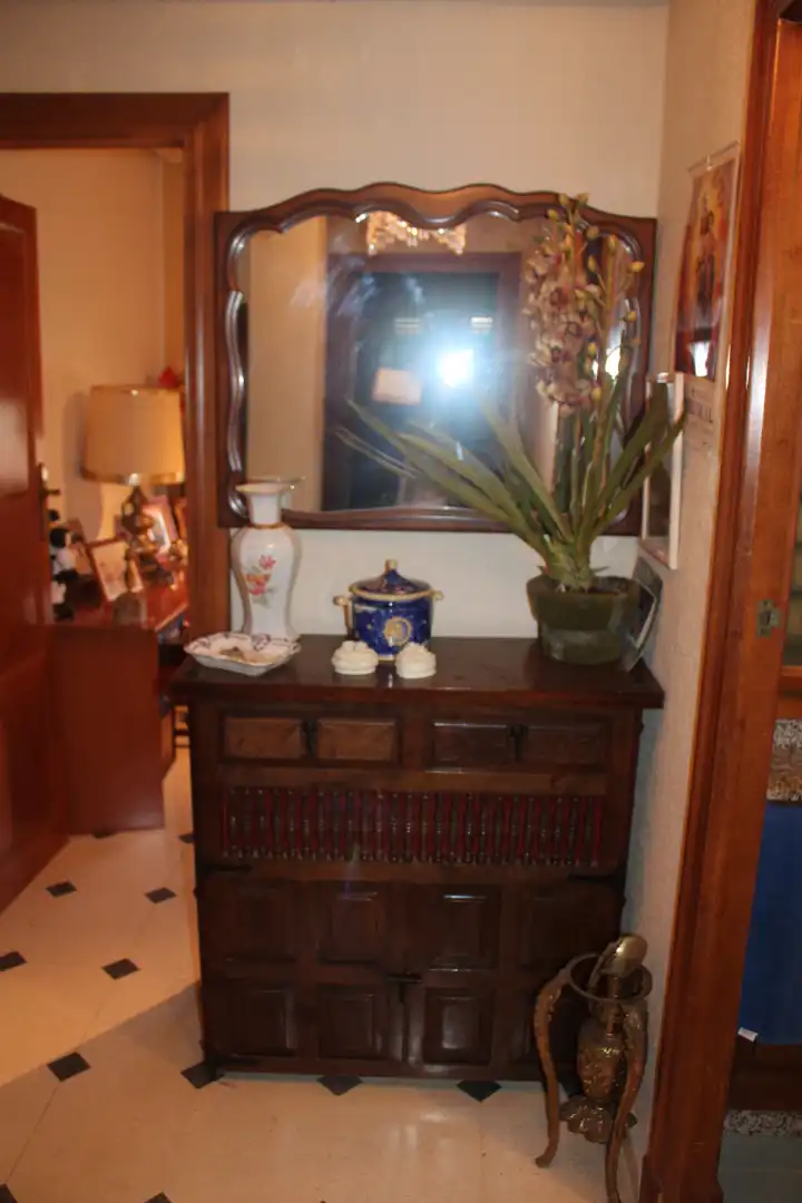 Haus oder Chalet zum Verkauf in Sax mit Privatgarten, Schwimmbad und Möbliert