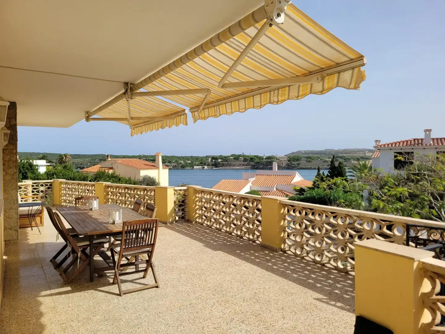 Terrassa de Casa o xalet en venda en Es Castell amb Calefacció, Terrassa i Piscina