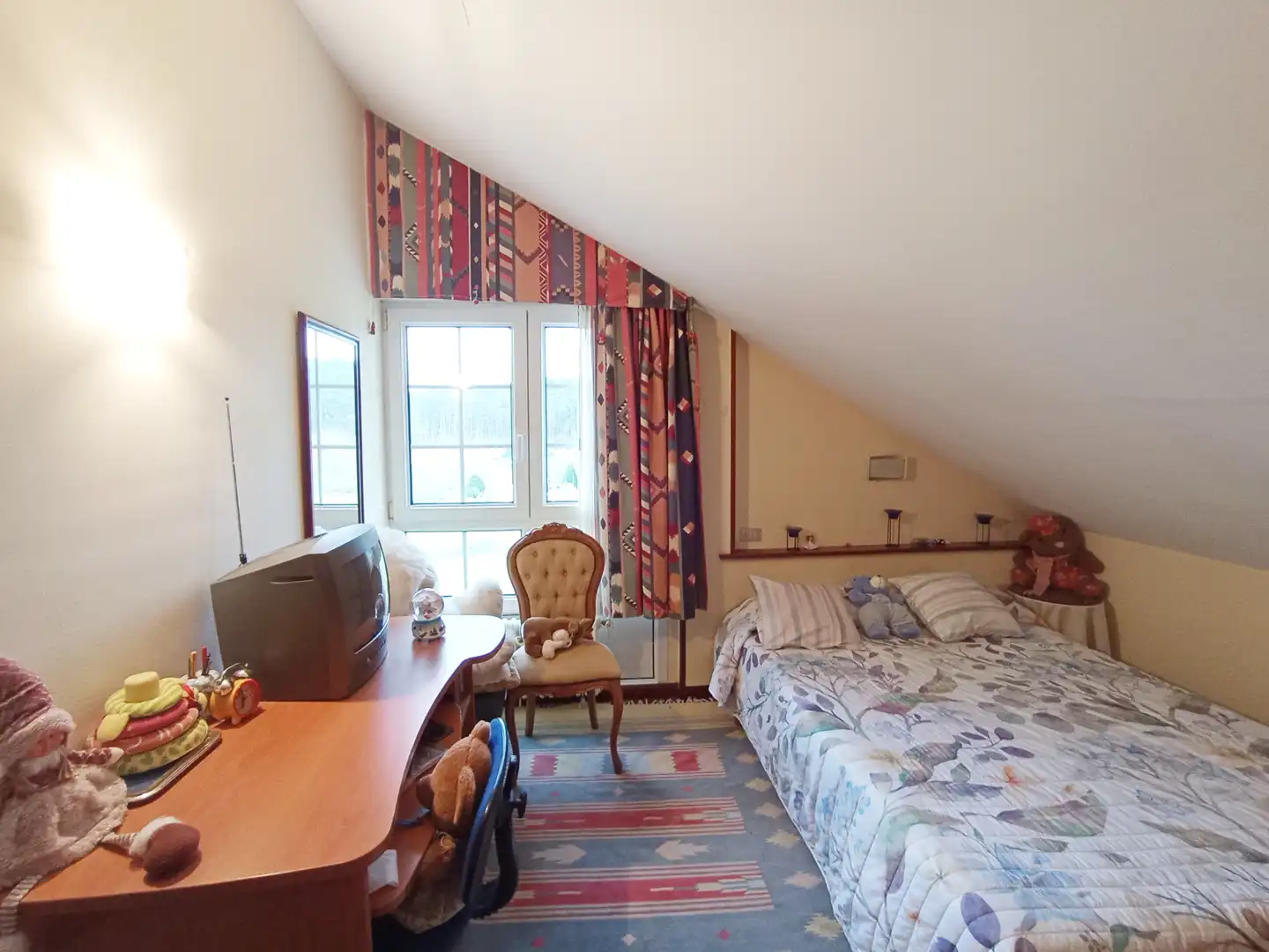 Bedroom of Houses for sale in Coirós  with Heating, Private garden and Parquet flooring