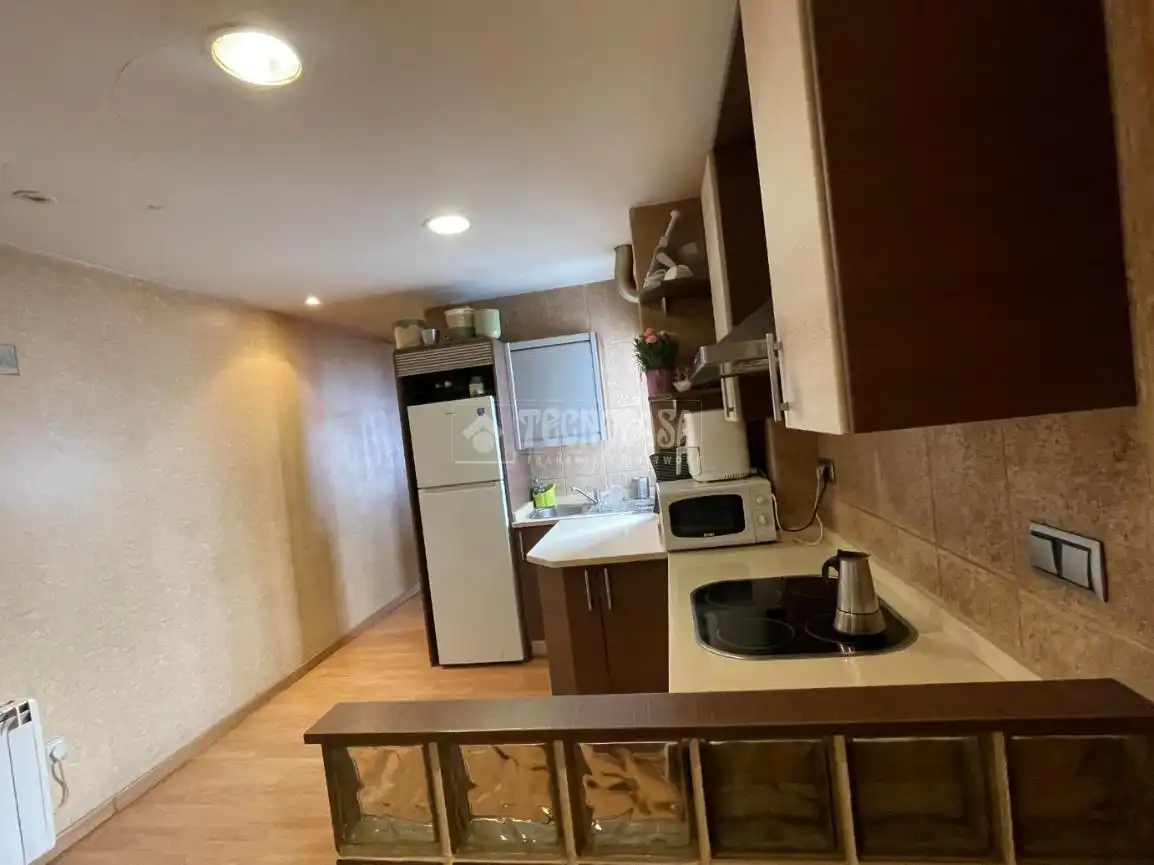 Kitchen of Flat for sale in Madrid  with Air Conditioner