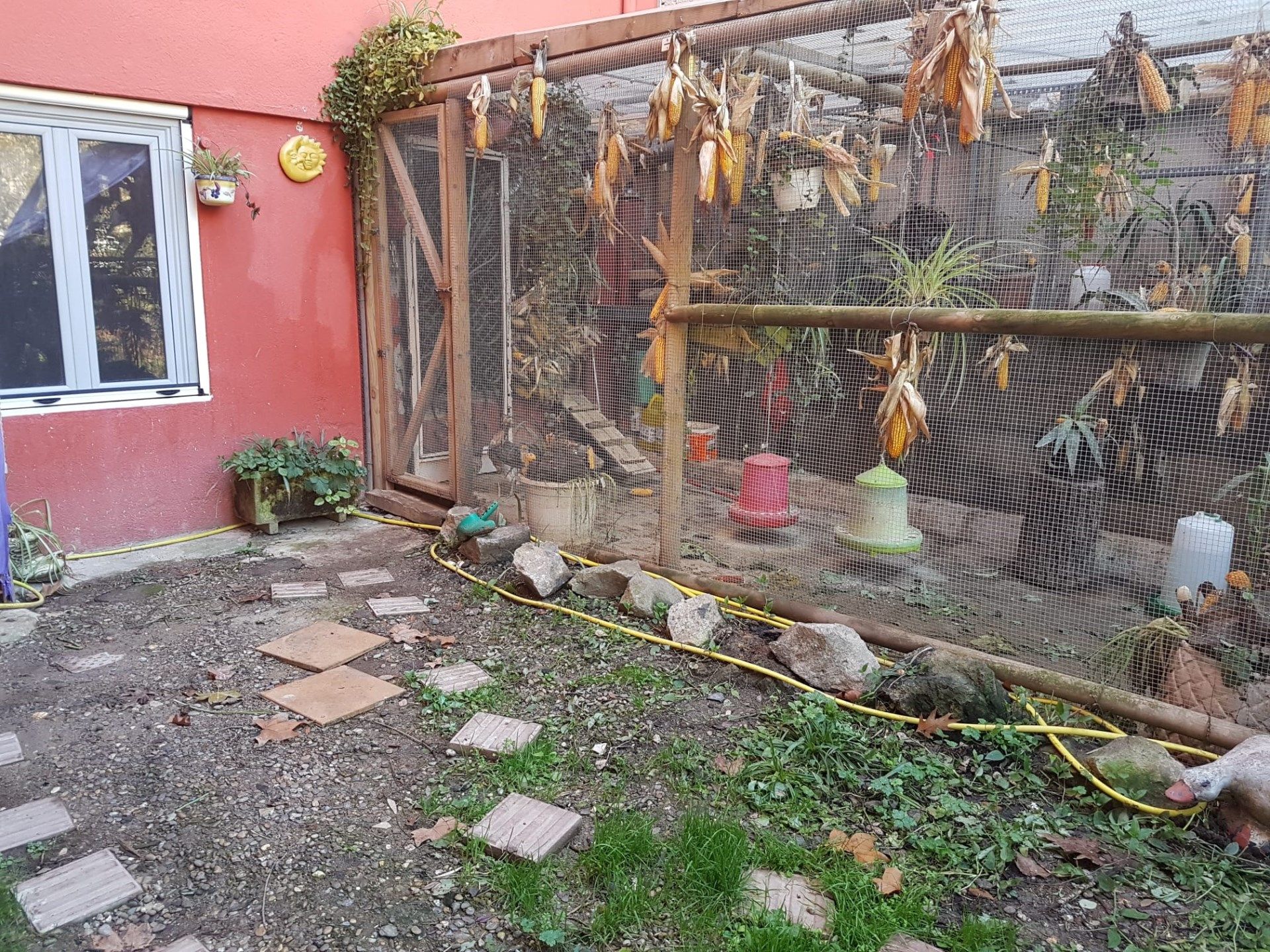 Jardí de Casa adosada en venda en Olot amb Calefacció i Traster