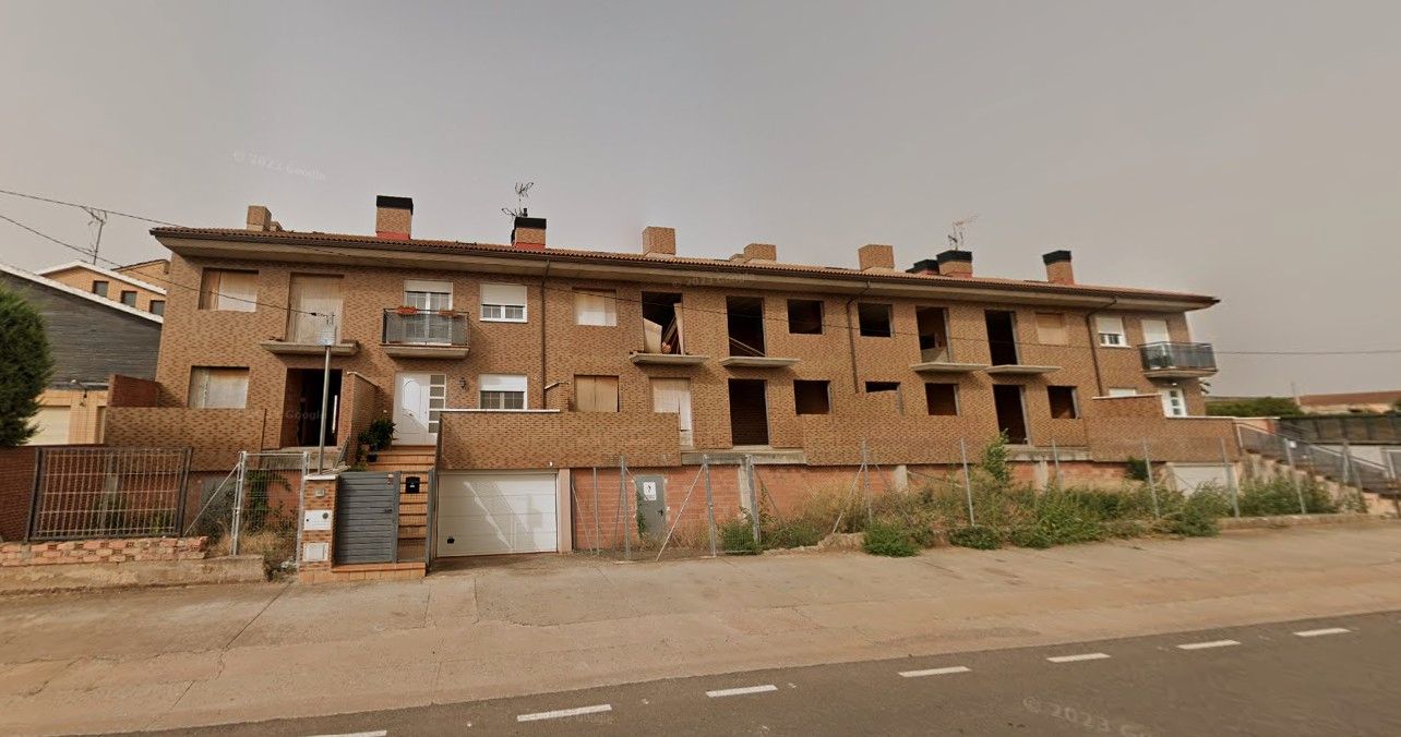 Exterior view of Building for sale in Hormilla