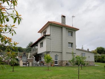 Casa amb piscina en venda a Aldea Silvoso