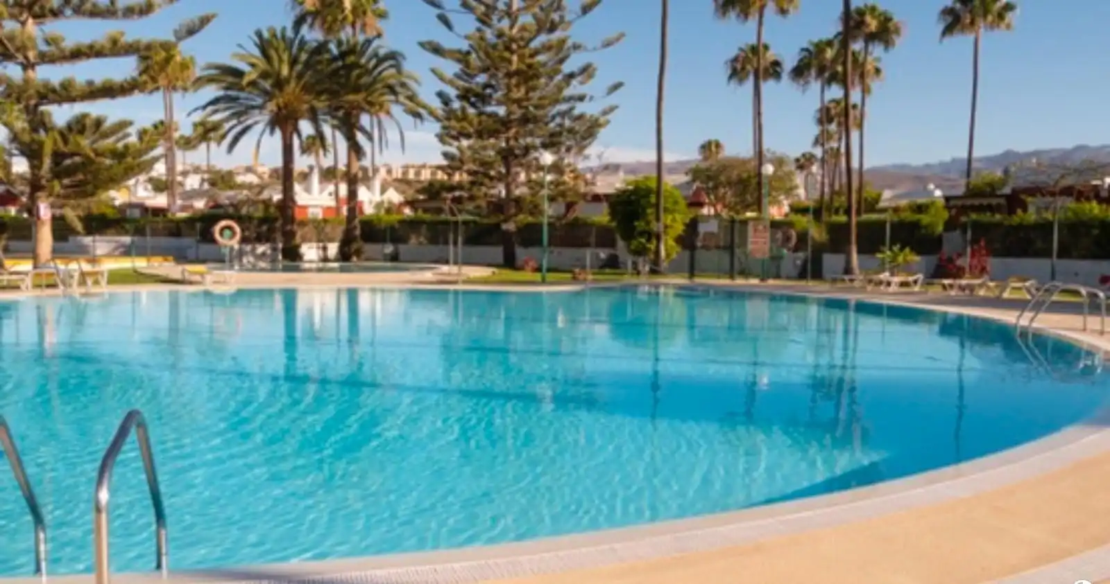 Piscina de Casa o xalet en venda en San Bartolomé de Tirajana amb Aire condicionat, Jardí privat i Terrassa
