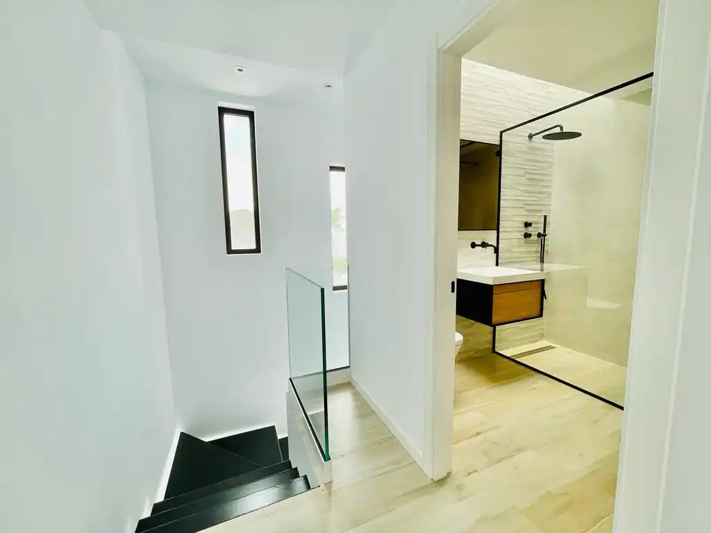 Houses for sale in Santa Eulària des Riu  with Air Conditioner, Heating and Private garden