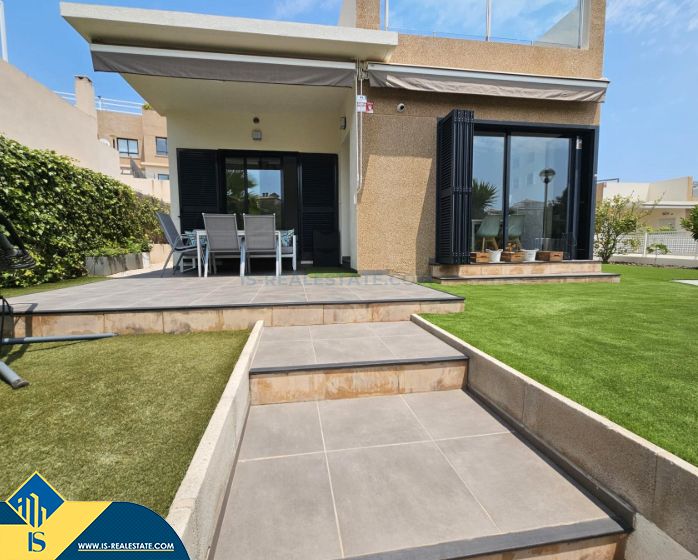 Terrace of House or chalet for sale in Orihuela  with Terrace, Swimming Pool and Furnished