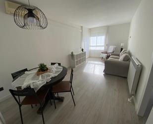 Living room of Flat for sale in Terrassa  with Air Conditioner, Heating and Parquet flooring