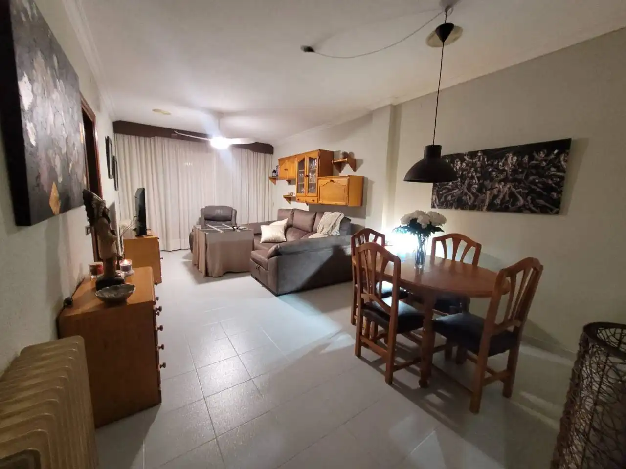Flat with terrace for sale in Baza