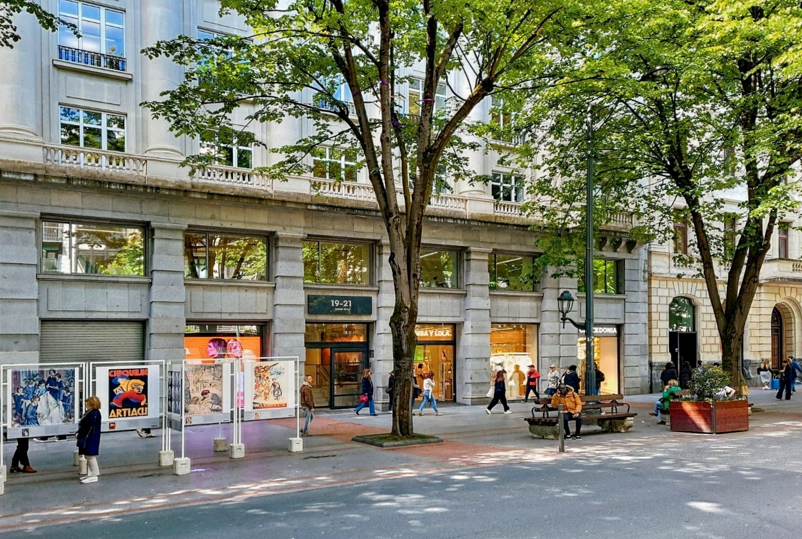 Exterior view of Office to rent in Bilbao   with Air Conditioner, Heating and Furnished