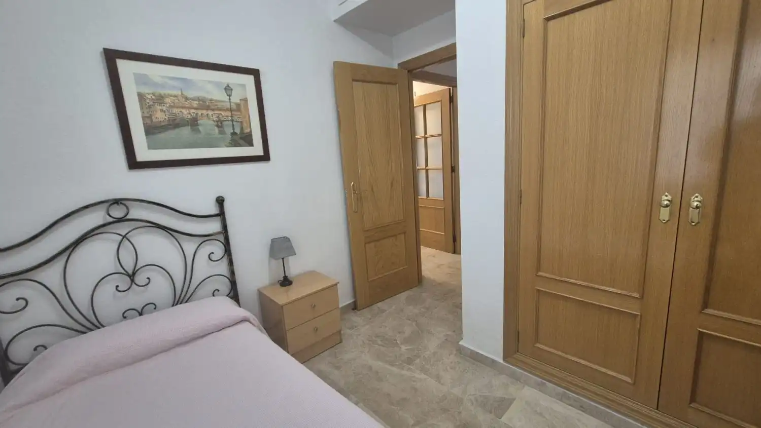 Schlafzimmer von Wohnung zur Miete in Badajoz mit Klimaanlage, Heizung und Terrasse