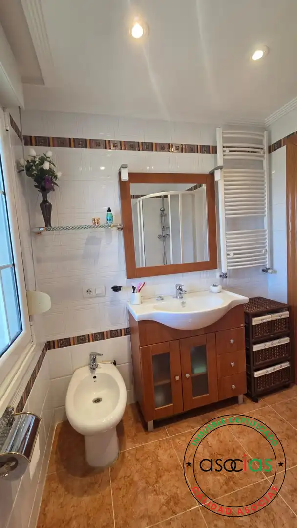 Bathroom of Houses for sale in Ponferrada  with Heating, Private garden and Terrace