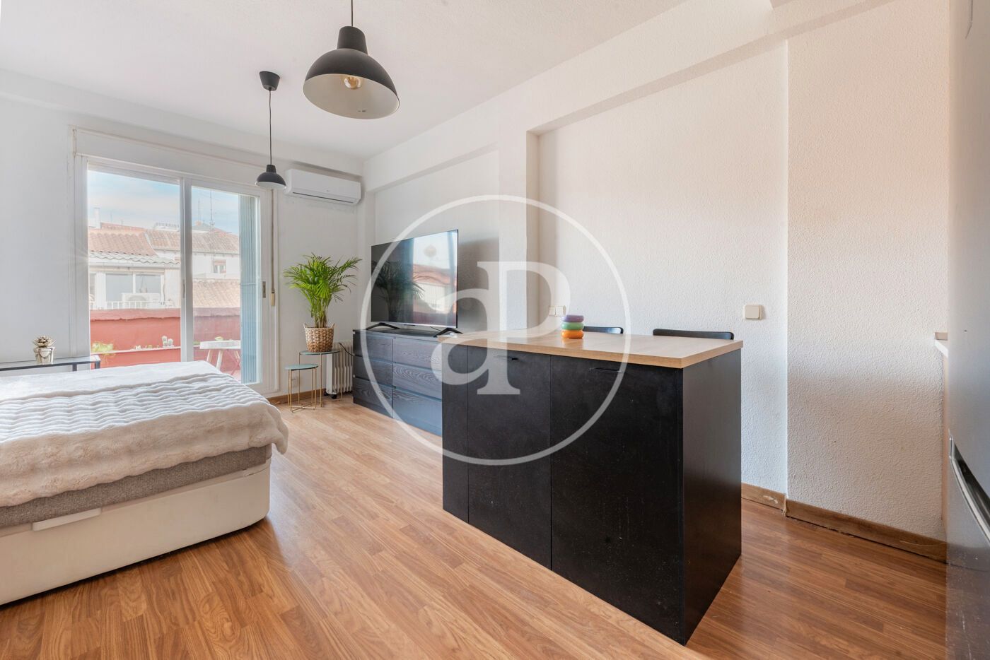 Exterior view of Flat to rent in  Madrid Capital  with Air Conditioner, Heating and Terrace