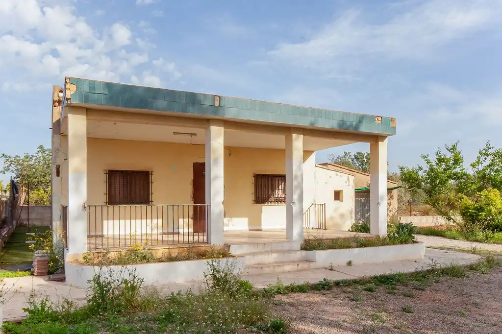 Vista exterior de Casa o xalet en venda en Llíria