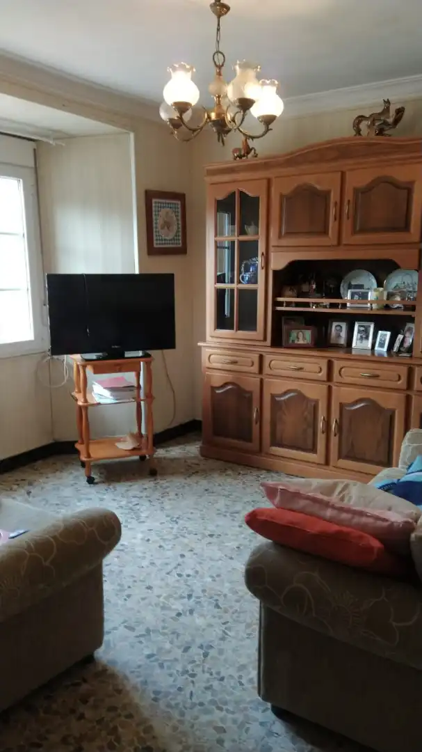 Sala d'estar de Casa o xalet en venda en Cariño amb Jardí privat, Parquet i Terrassa