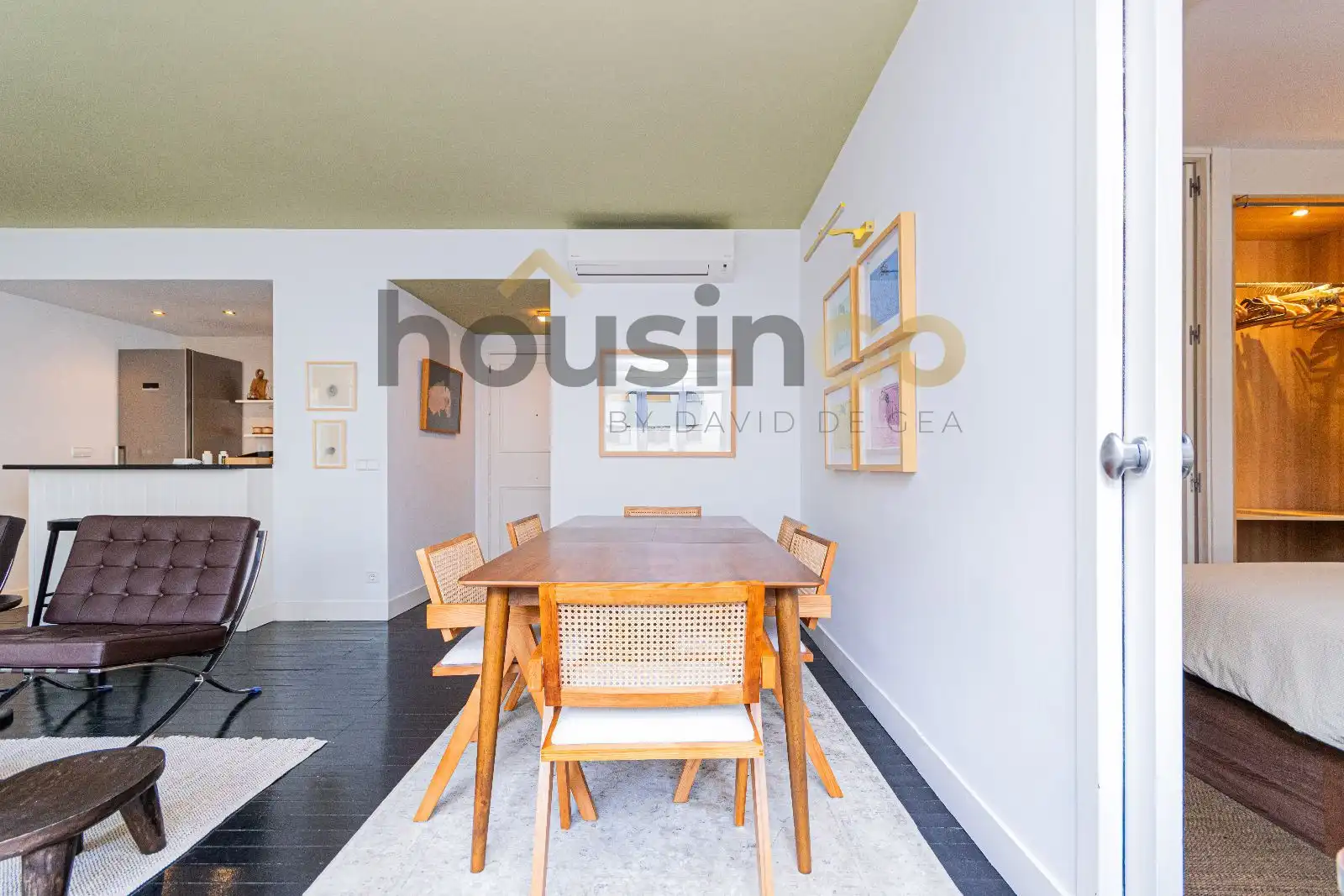 Dining room of Flat for rent in Madrid  with Air Conditioner, Heating and Parquet flooring