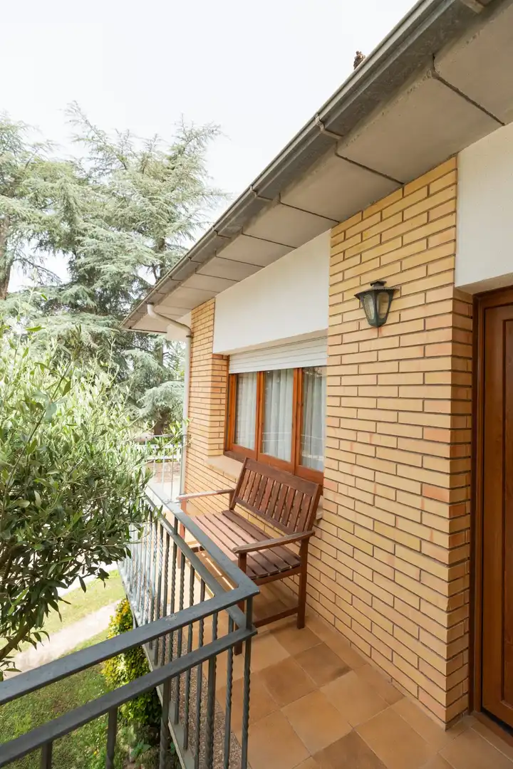 Balcony of Houses for sale in Seva  with Heating, Terrace and Storage room