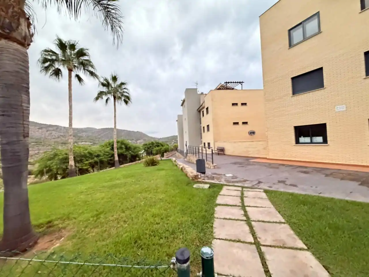 Exterior view of Flat for sale in Oropesa del Mar / Orpesa  with Air Conditioner, Terrace and Storage room