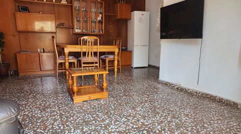 Foto 2 de Piso en venta en Crevillent, Alicante