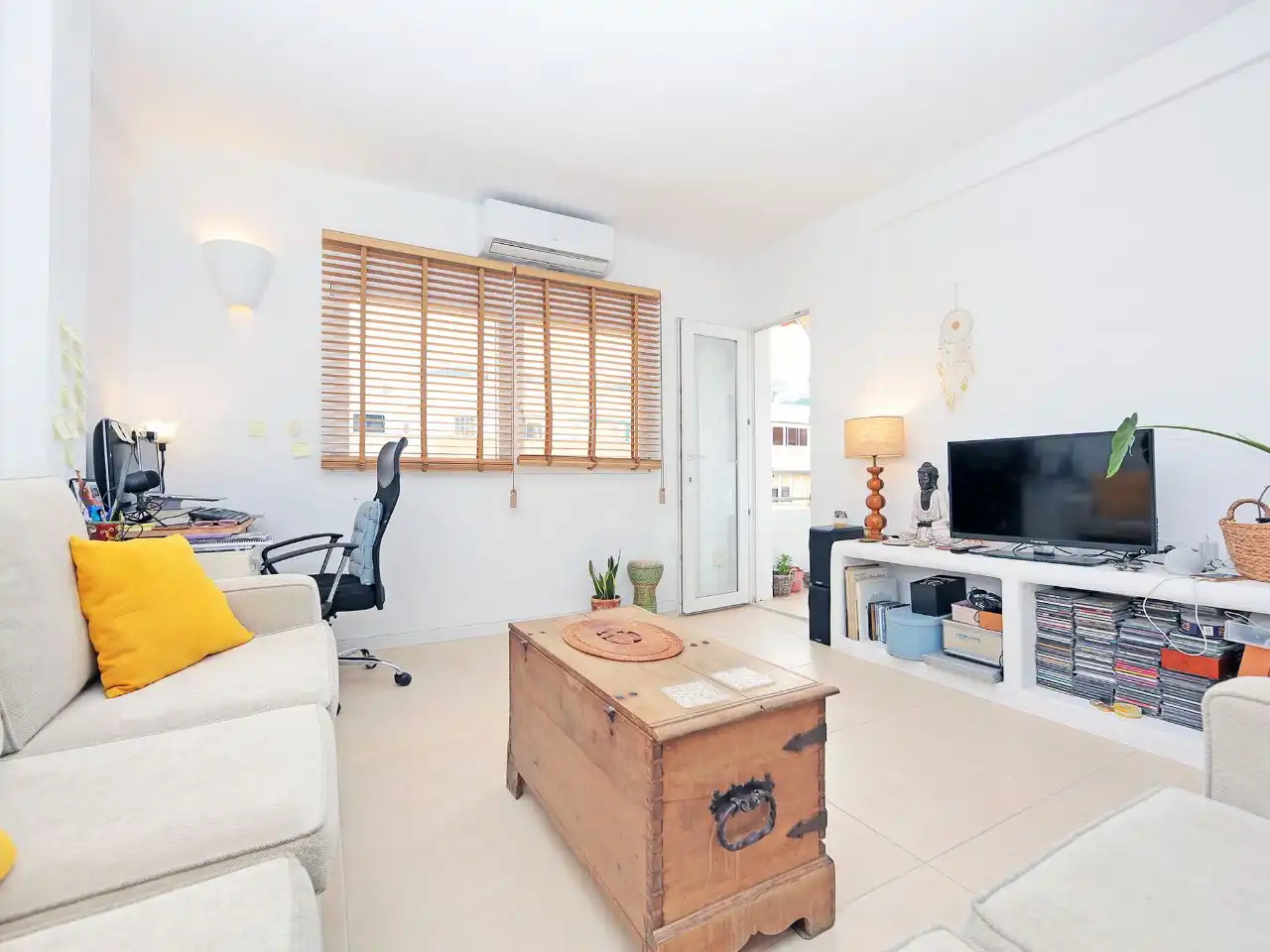 Sala d'estar de Pis en venda en Dénia amb Aire condicionat i Terrassa