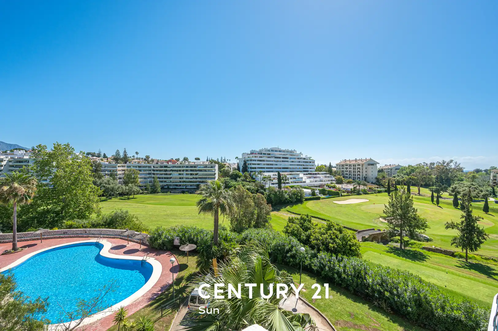 Apartament amb piscina en venda a Calle 18 A 18b