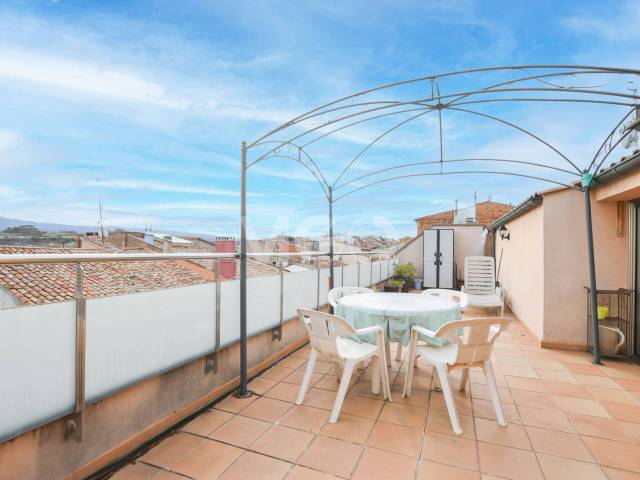 Dúplex en Venta en Calle Sant Andreu en Tona