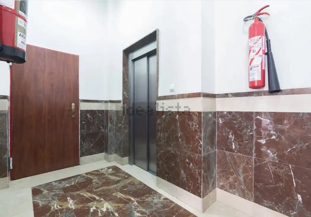 Flat for sale in Alicante / Alacant  with Air Conditioner, Heating and Storage room