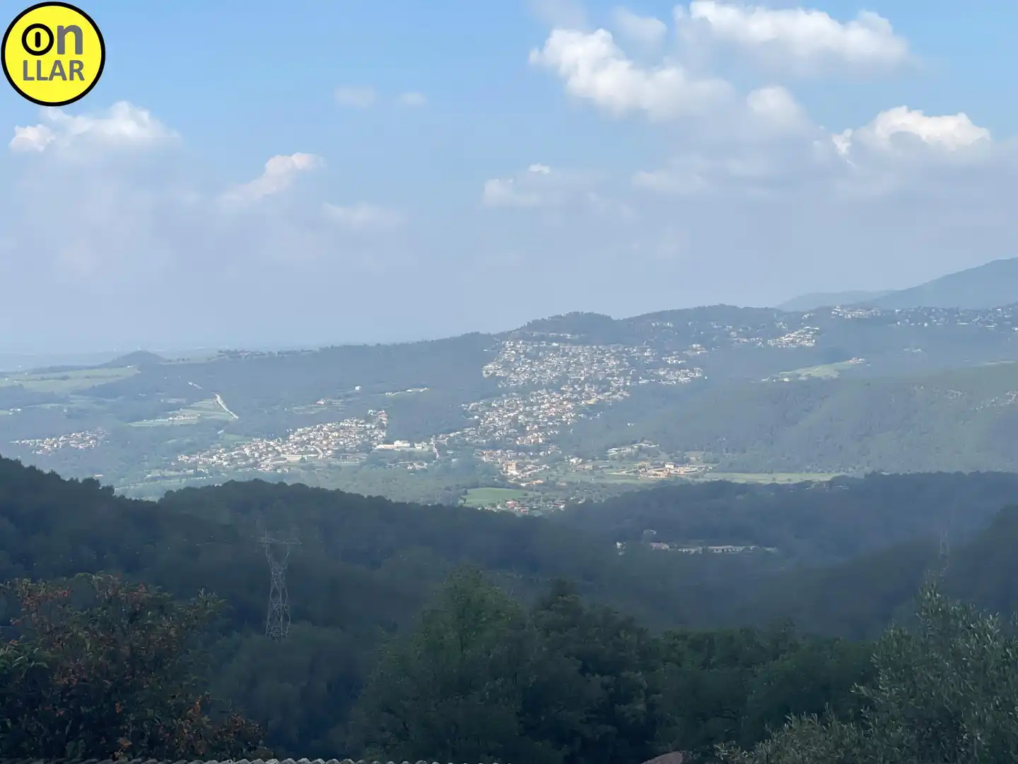Vista exterior de Residencial en venta en L'Ametlla del Vallès