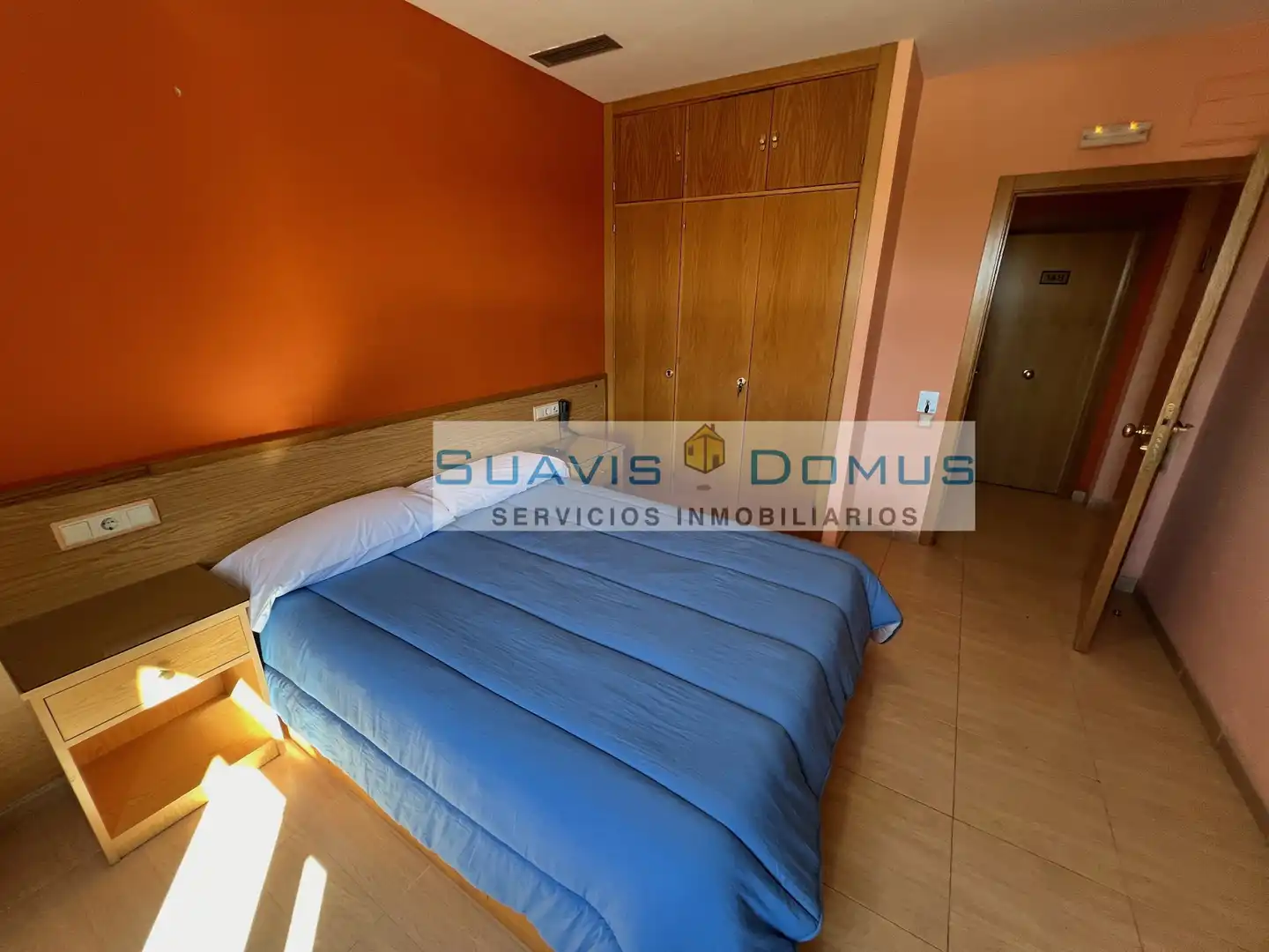 Habitación de Edificio en venta en Coreses con Alarma